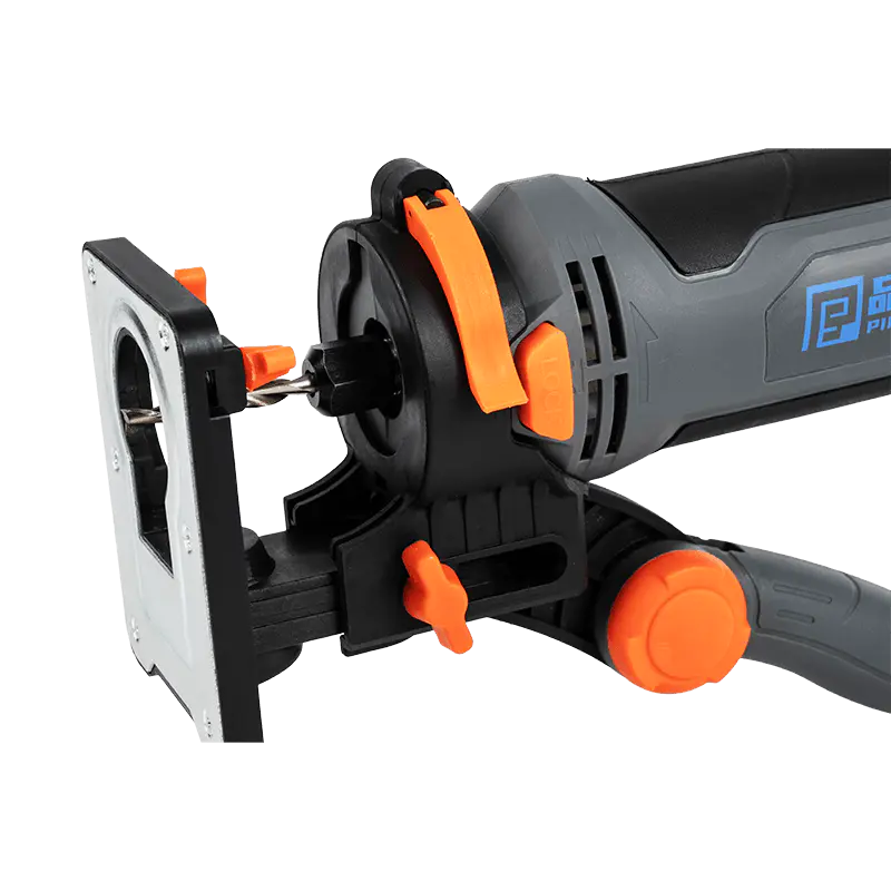 600W Multi-Purpose Router 600W Multi-Purpose Router